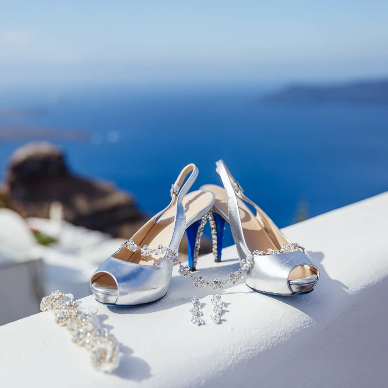Scarpe e gioielli per la sera: i must‑have di questa estate